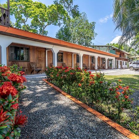 Cabinas Arrecife Cahuita Zewnętrze zdjęcie